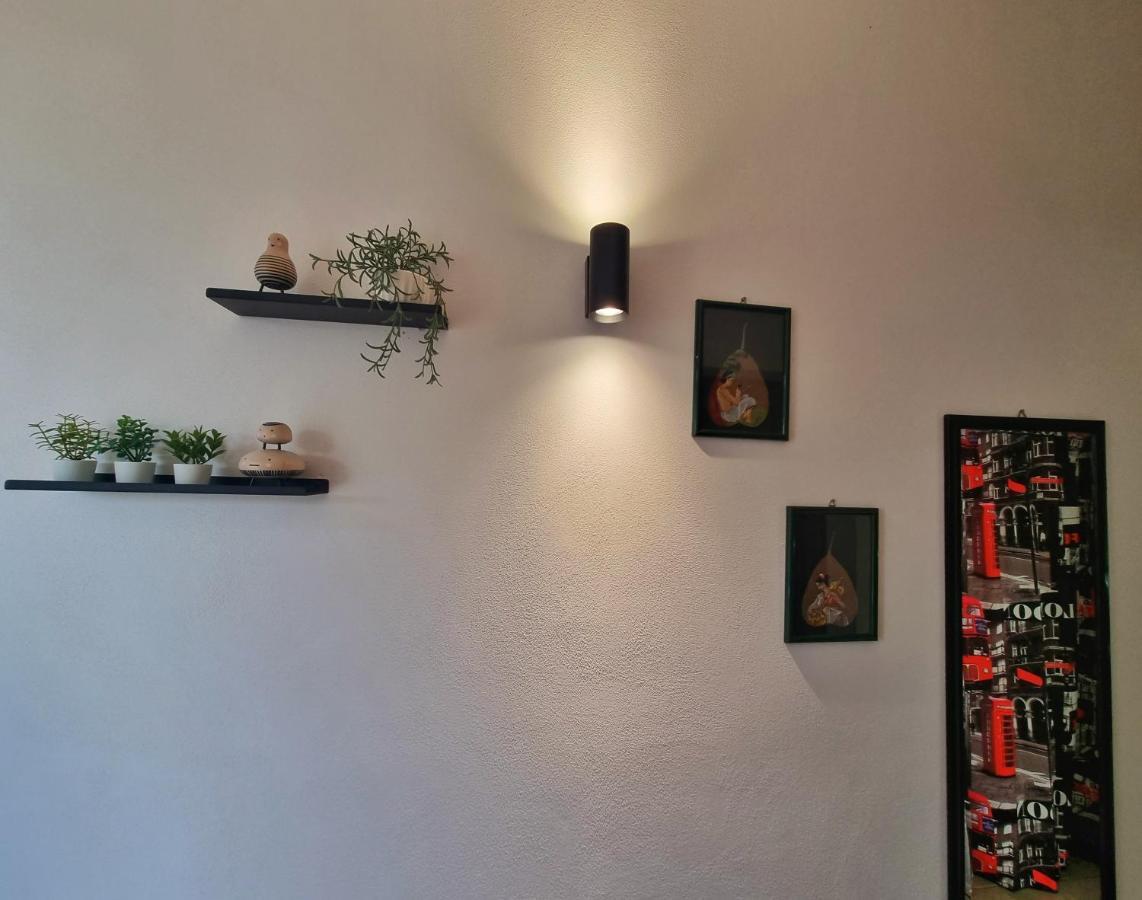 Al Vecchio Carrubo - Lovely 2-Rooms House & Patio Marsala Esterno foto